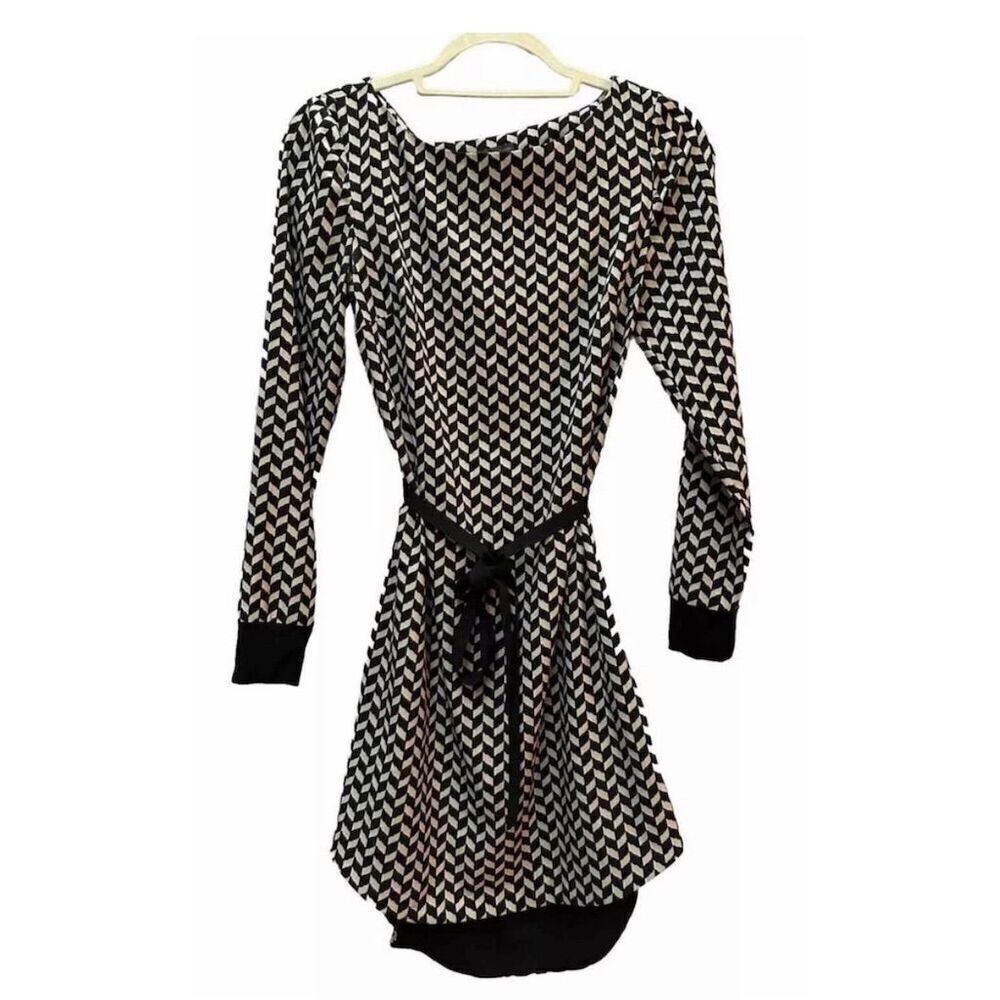 Armani Exchange Women's Long Sleeve Knit Midi Dress Size 2 Black/Cream Geometric